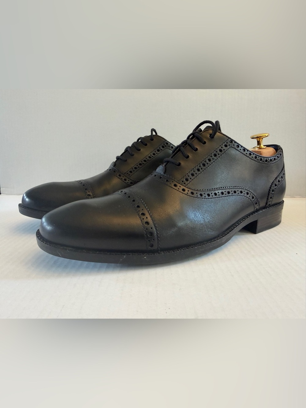 Classic Cole Haan Black Cap-Toe Brogue Oxford Shoes - Men